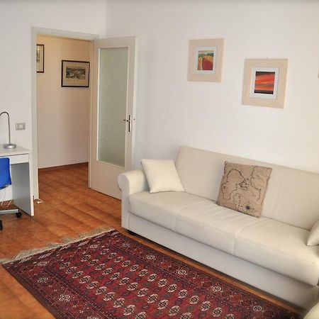 Apartment Parmense Room photo